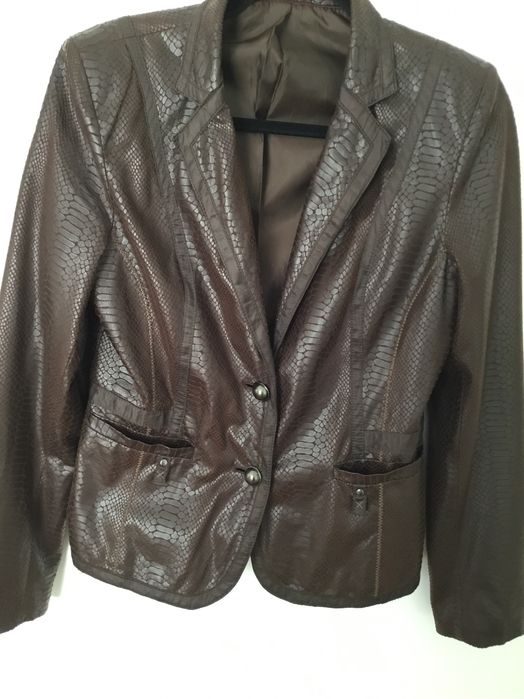 Casaco curto italiano