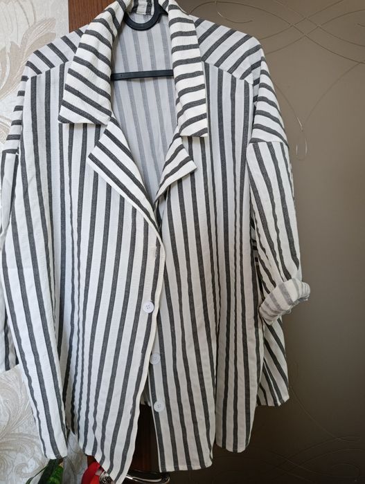 Продам костюм літній,великий розмір