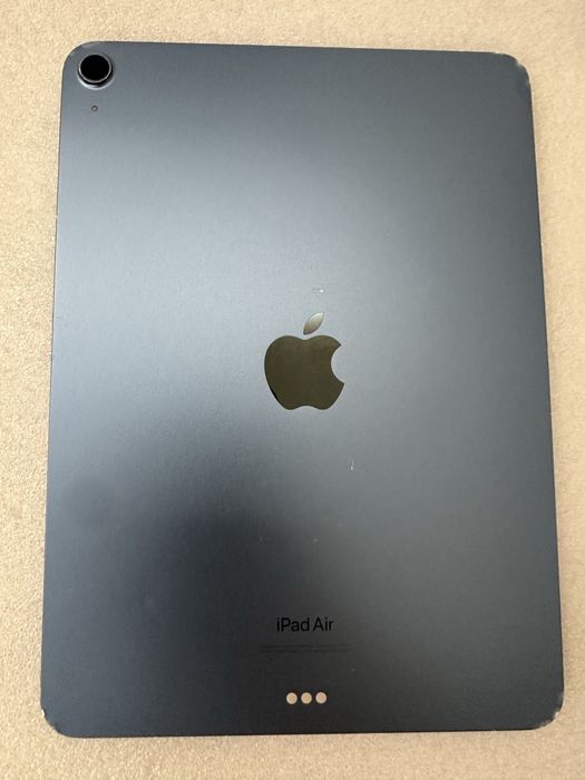 iPad Air 5 256гб  2022 10.9 Wi-Fi