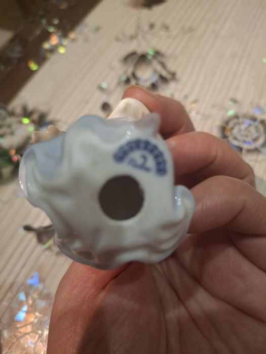 Порцелянова скульптурна фігурка" Господиня"(Pavone))"