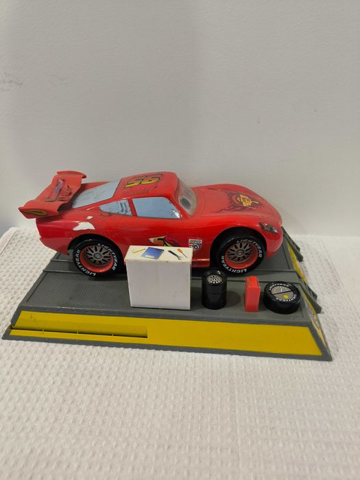 Brinquedo Faísca Mcqueen