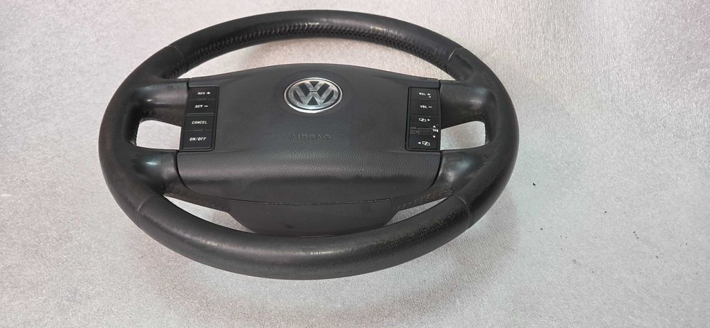 Kierownica + poduszka Volkswagen Touareg 7L skóra kpl