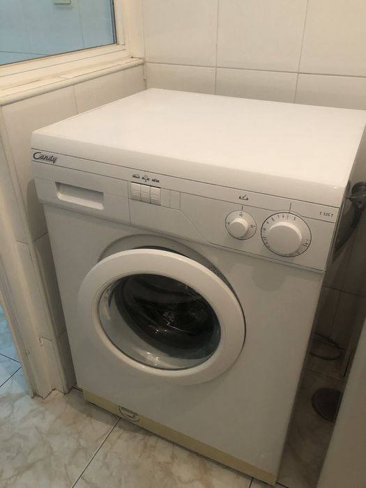 Maquina de lavar roupa