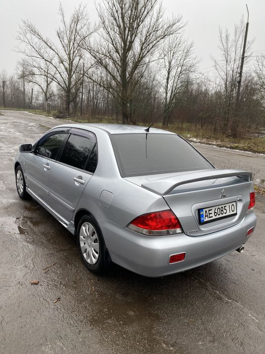 Продам Mitsubishi Lancer 9 1,6