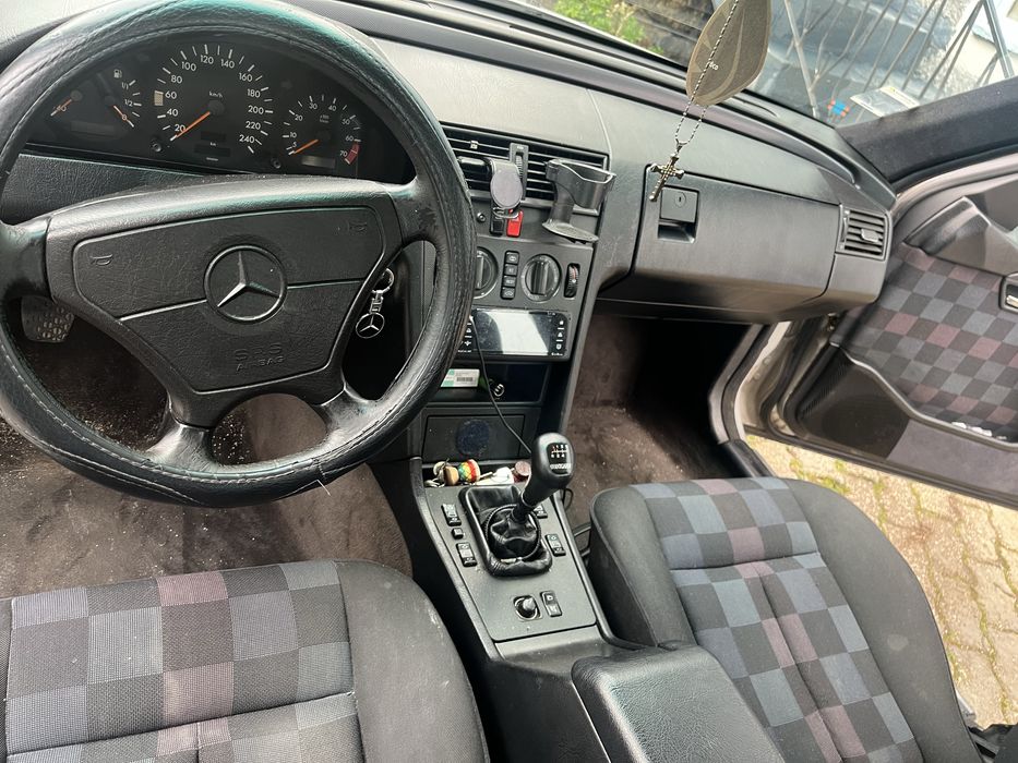 Mercedes c200 gasolina 136cv