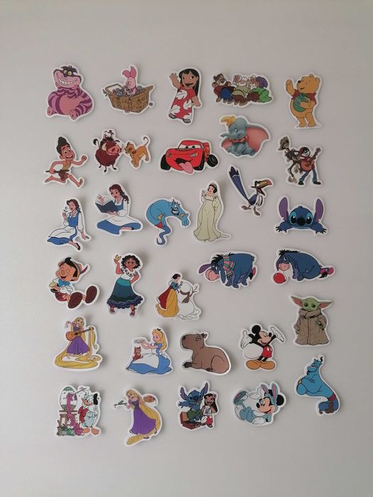 100 Autocolantes Disney Bonecos Cartoons Criança Stickers Brinquedo