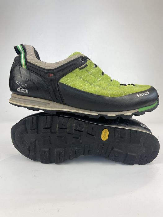 Трекінгові кросівки Salewa 46 розмір