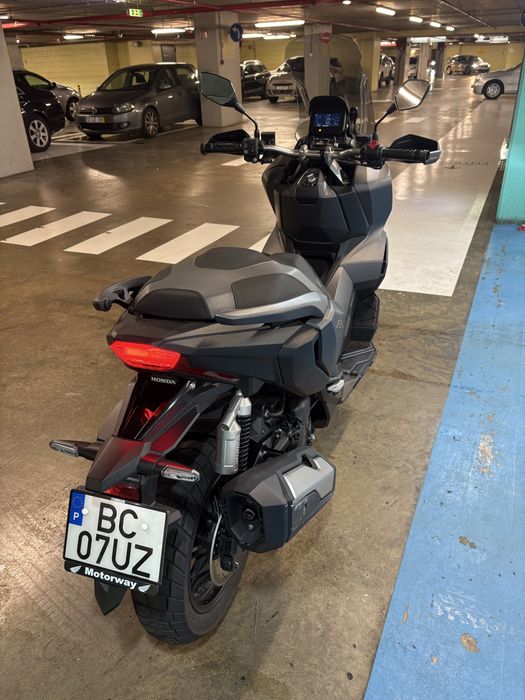 Honda Adv como nova