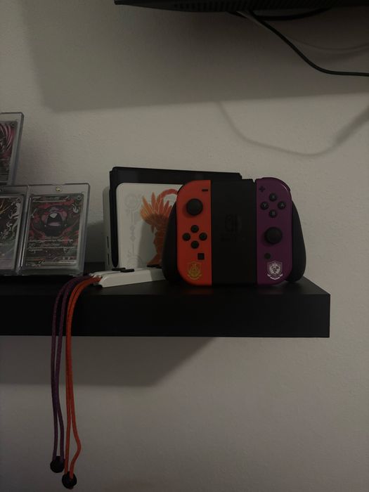 Nintendo Switch OLED Edição Especial Pokémon