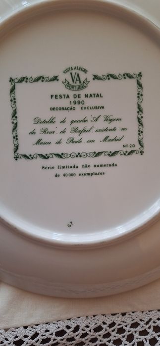 Pratos da coleção "Festa de Natal" da VA