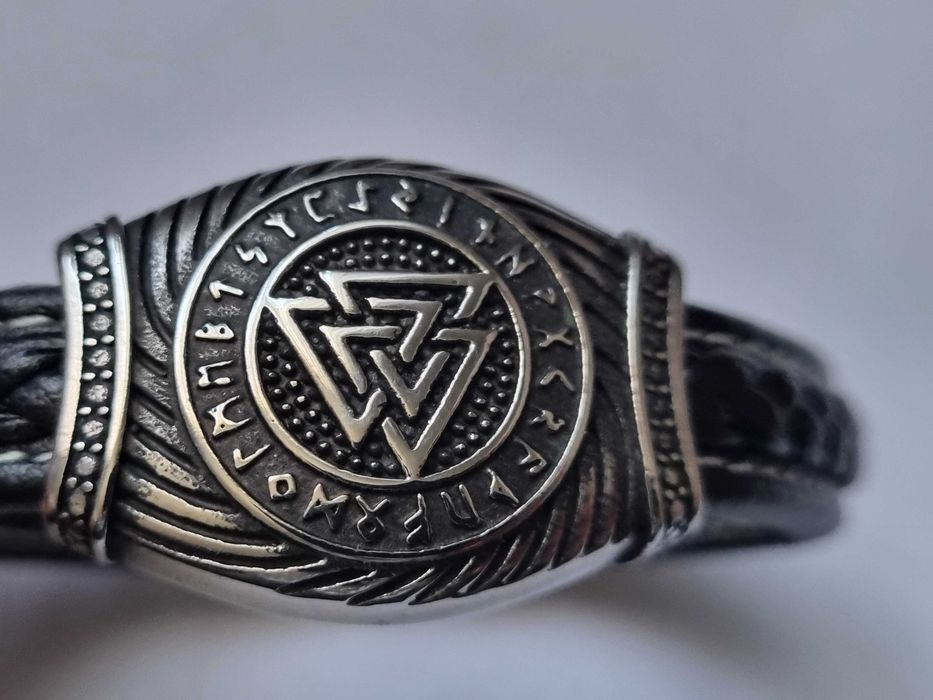 Skórzana bransoleta męska Valknut