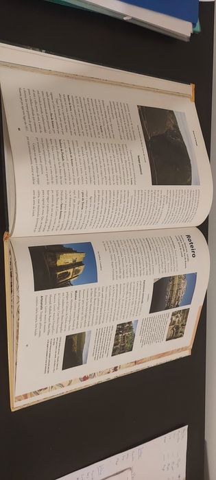 Livro sobre Roteiros de Portugal