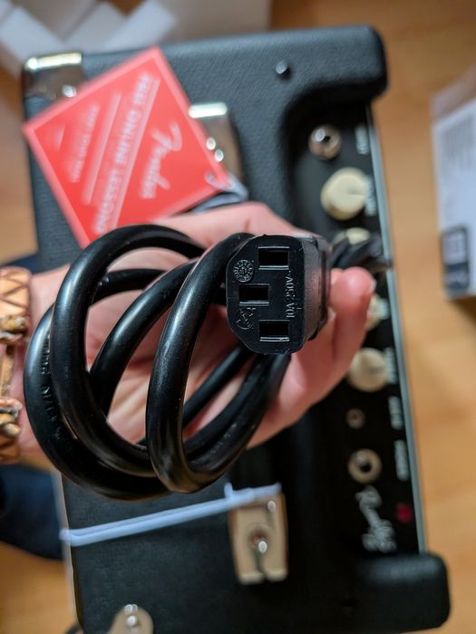 Fender Rumble 15 combo para baixo elétrico