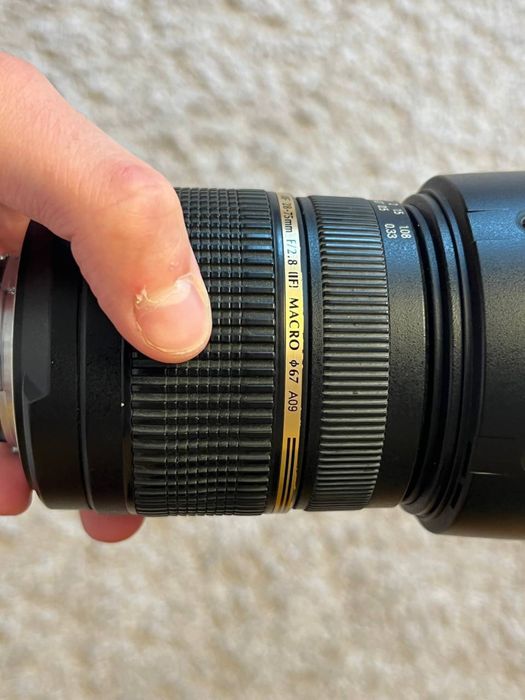 Обʼєктив Tamron 28-75 F2.8 стан ідеальний