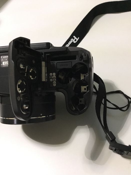 Aparat Canon PC1234 PowerShot S5IS 8.0 Mega Pixels