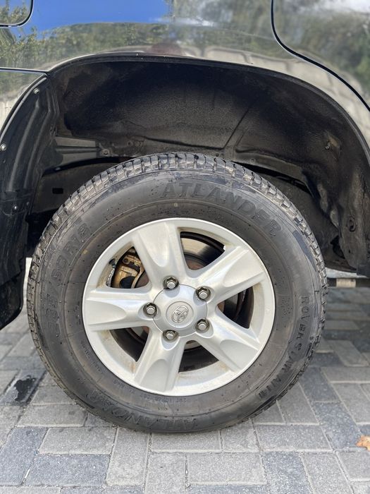 Диски Toyota Land Cruiser 200 r18