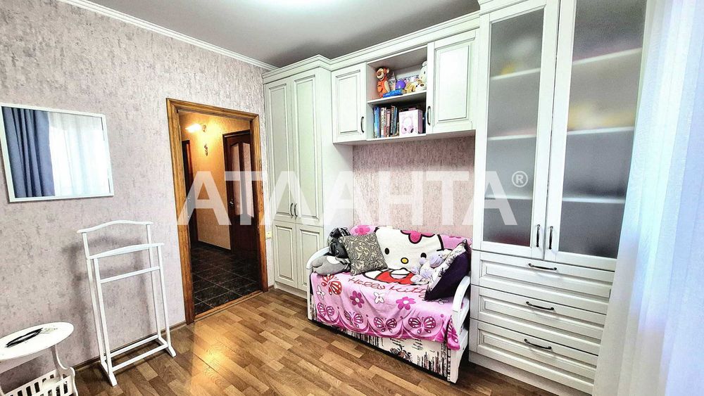 4-кімнатна квартира 85 м² з ремонтом та меблями. пр-т Князя Володимира Великого