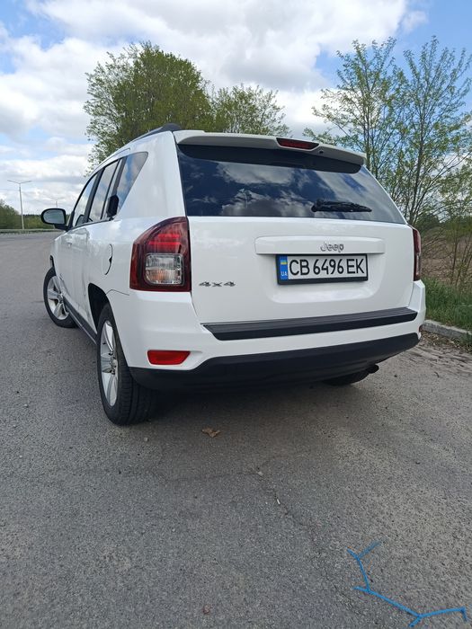 Джип Комкас 4х4 .