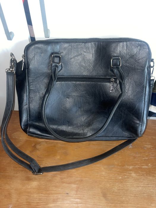 Mala com varias divisoes