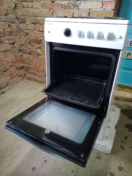 Продам плиту газову.