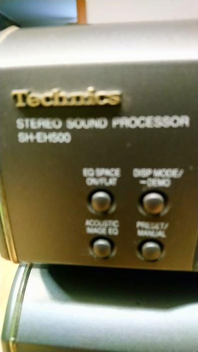 Elementy wieży Technics SH-EH 500 - tuner z procesorem i equalizer.