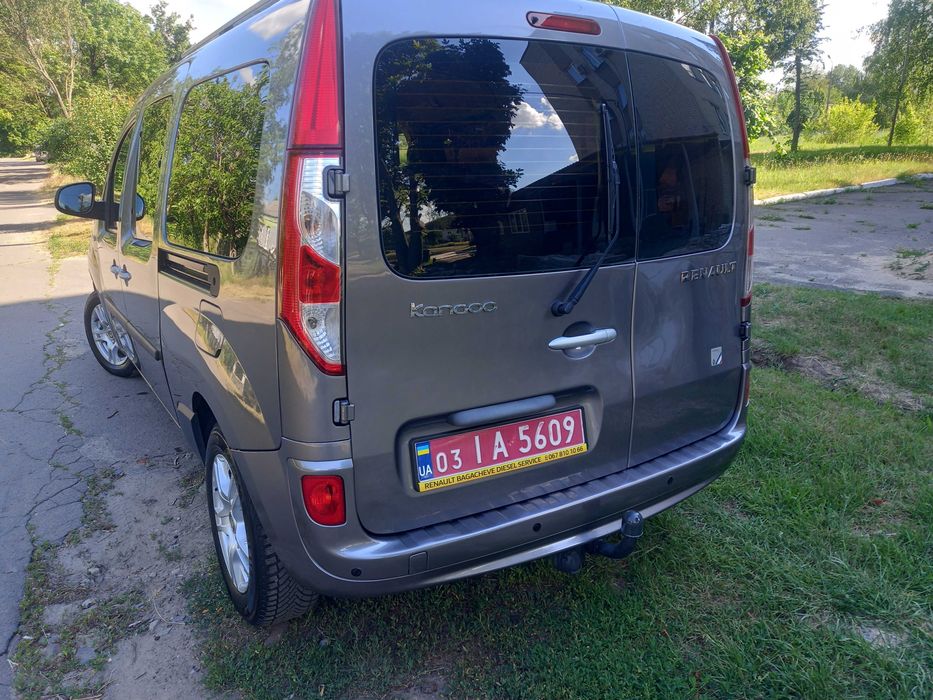 Продам Renault Kengo 2014 року макси база,7 мест