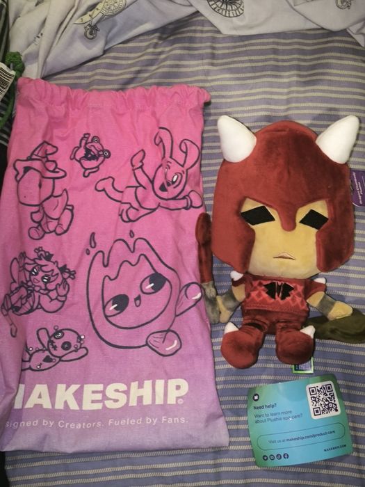 Old School RuneScape Dragon Chainbody Plush Makeship Edição Limitada