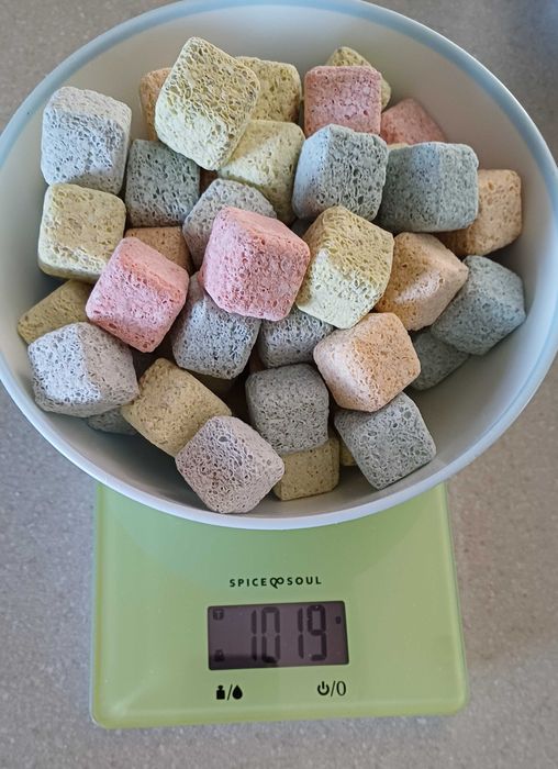 Ceramiczne kostki filtracyjne, bakterie nitryfikacyjne -1 kg nie litr!