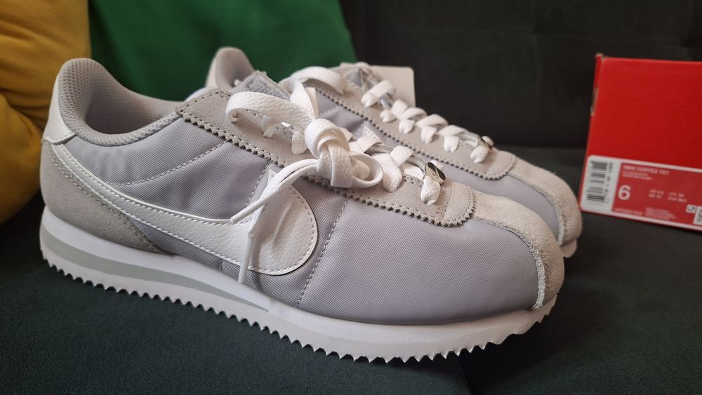 Buty Nike Cortez 38.5