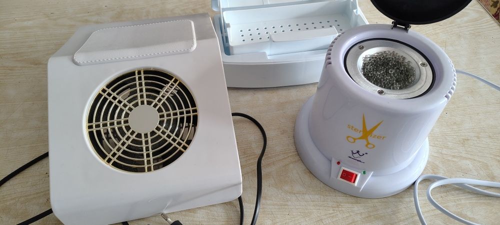 Стерилізатор для манікюру, витяжка, ванночка