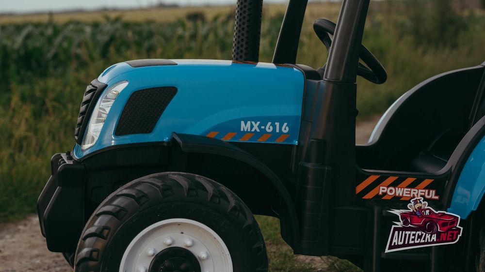 Traktor Na Akumulator + PRZYCZEPA A011 NEW HOLLAND T7 24V 2x200W + POWIĘKSZONY AKUMULATOR