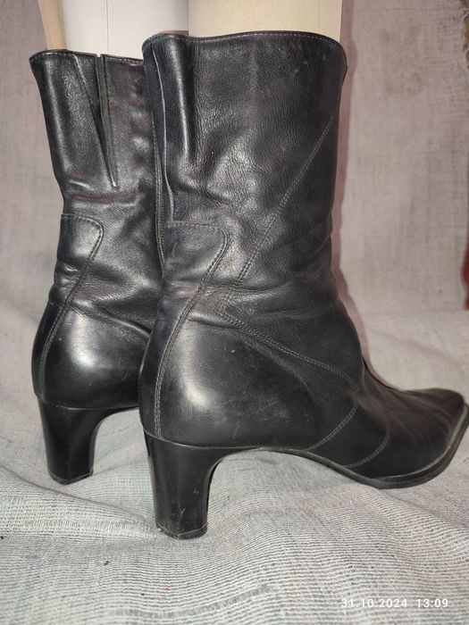 Взуття шкіряне /замші