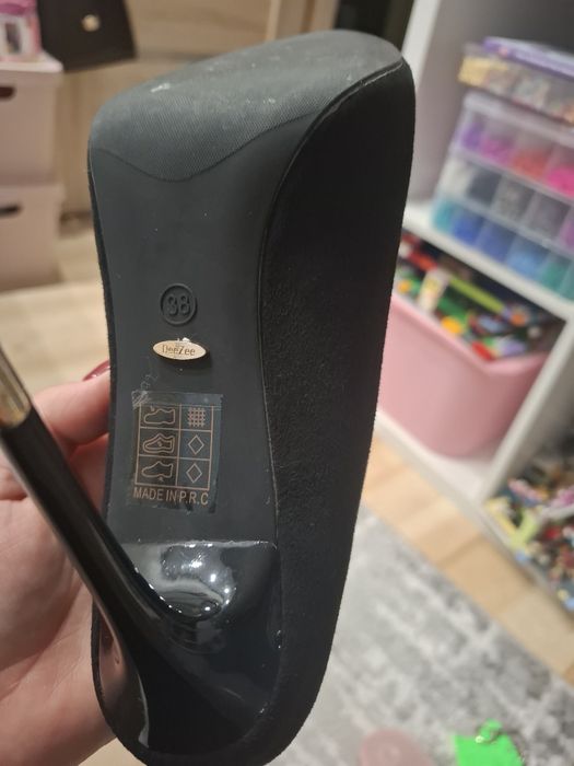 Szpilki Dee zee 38 NOWE