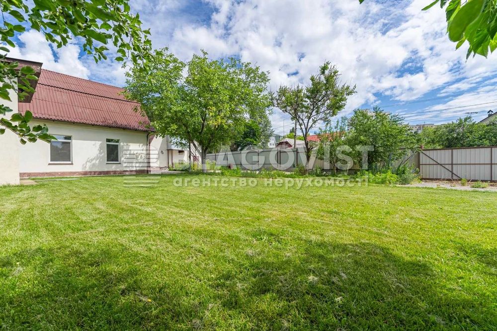 Продаж 2-поверхового будинку 152м2 Київ вул.Обухівська 7соток