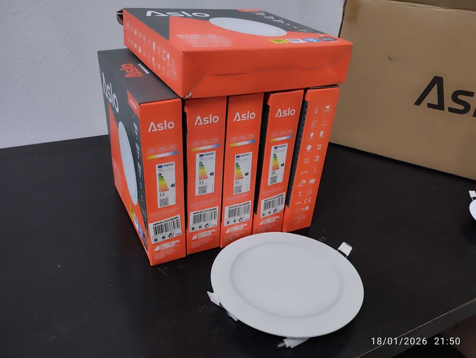 Focos brancos LED (45 un - 85mm de diâmetro + 6 un - 170mm de diâmetro