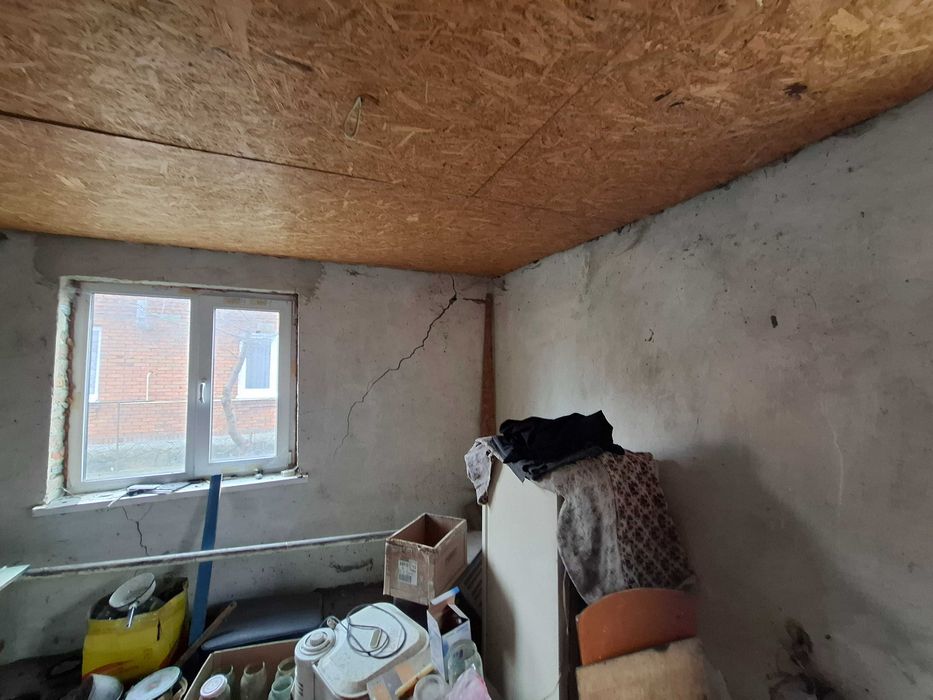 Будинок в центрі села Голосків