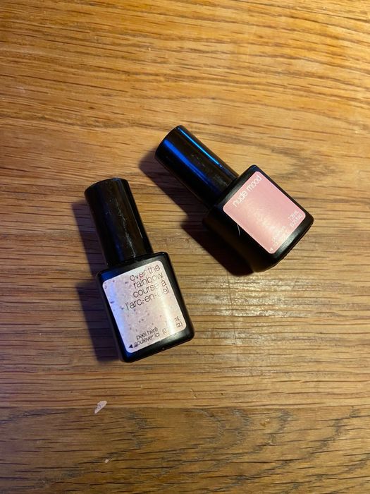 Sensationail lakier żelowy nude + brokatowy