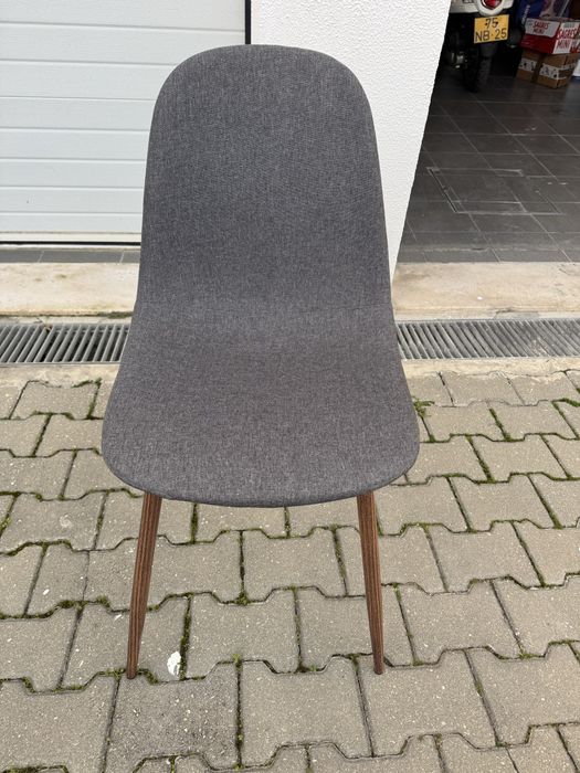 4 Cadeiras Jom - Como nova