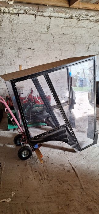 Kabina do mini traktora