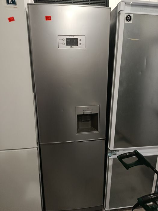 продам холодильник LG