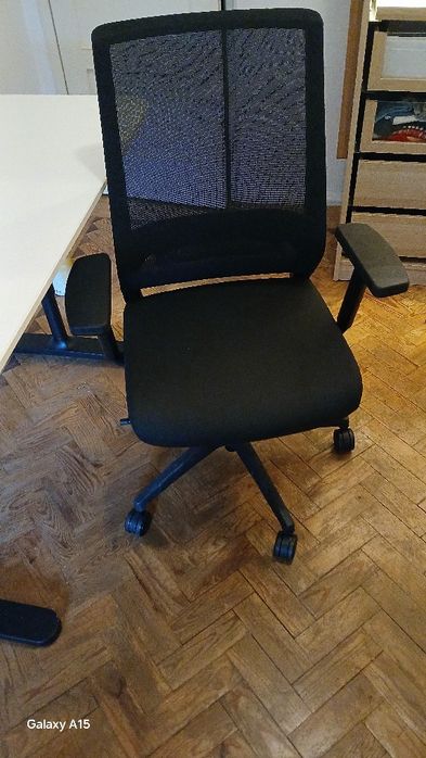 Secretária / Cadeira de escritório/módulo 4 gavetas. (PAGA,1 LEVA,3)