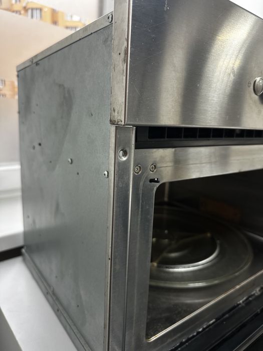 Вбудована мікрохвильовка Whirlpool AMW 535/IX 40л (гриль + конвекція + пар) — ідеальний стан!
