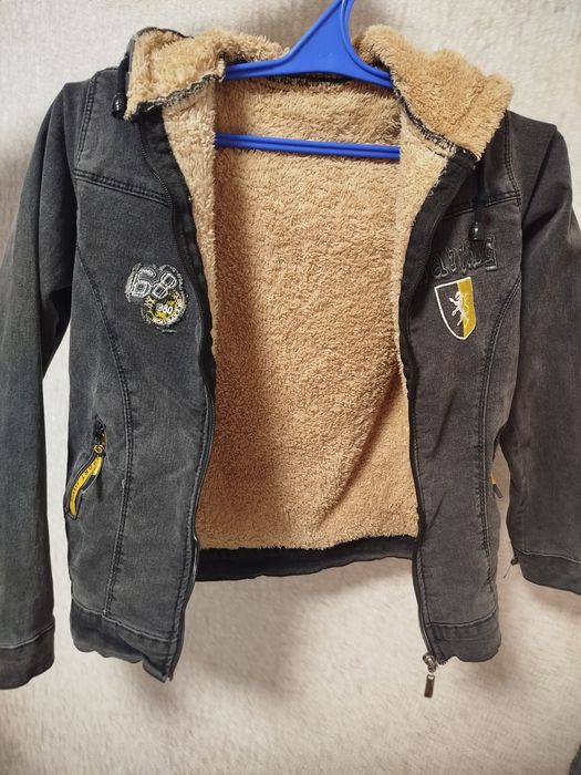 Дитяча джинсова куртка