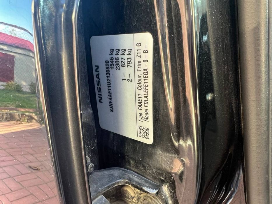 Nissan Note 2011 року