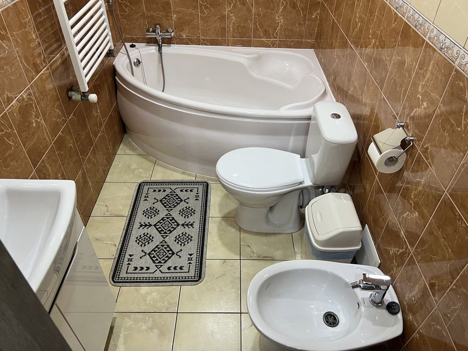 Готель УБатька вільні номери з кухнею БЕЗ ВІДКЛЮЧЕНЬ ЕЛЕКТРОЕНЕРГІЇ!