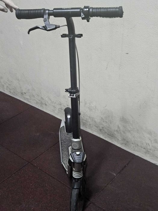 Trotinete normal em bom estado