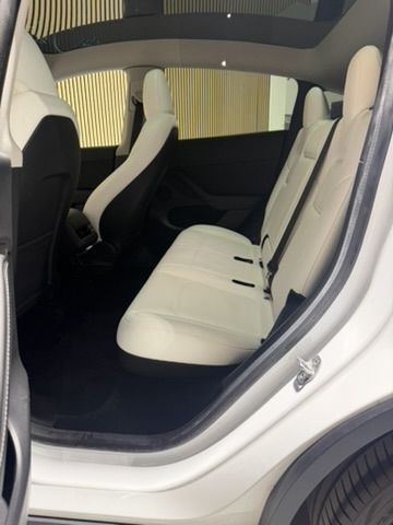 Tesla Model Y Long Range Dual Motor AWD