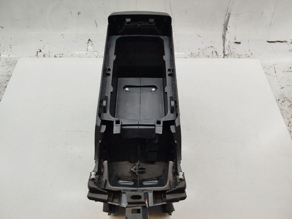 Consola Central - PEUGEOT 5008 II | 16 -