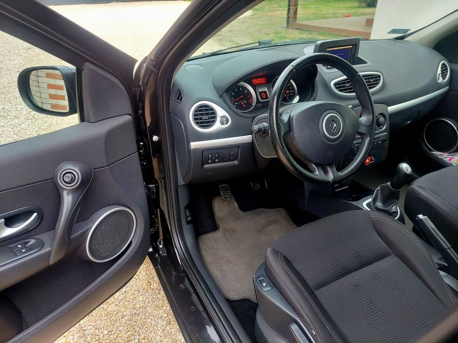 Renault CLIO II| 5 Drzwi