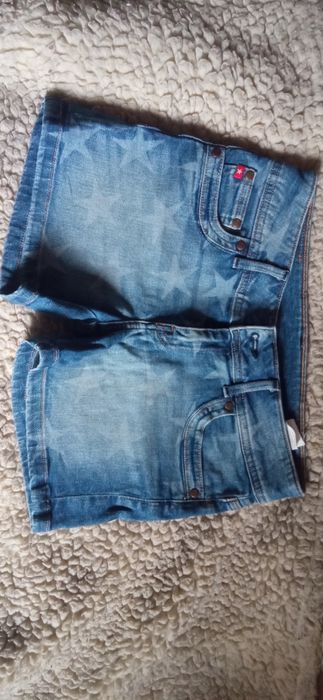 Джинсовые шорты качественные 42-44 размер